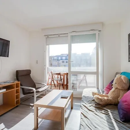 Tribord Apartment *